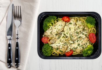 Meals | Grilled Pesto Chicken Protein Pasta