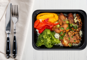 Meals | Honey Sriracha Chicken